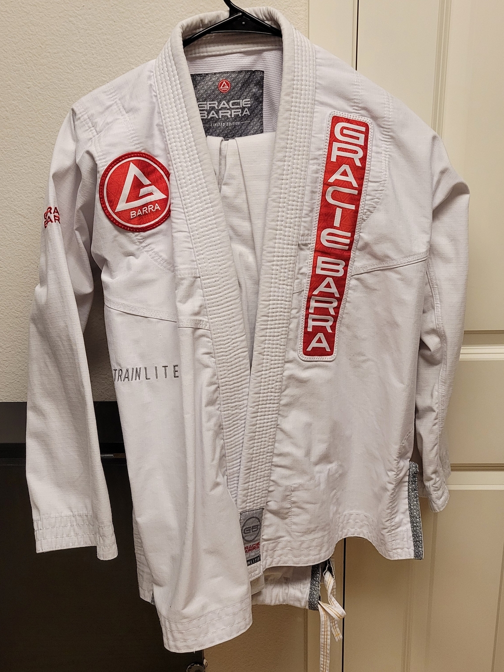 Gracie Barra A0 Train Lite Gi